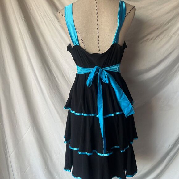 Deb Vintage Blue Satin black flowy party dress - Picture 6 of 7